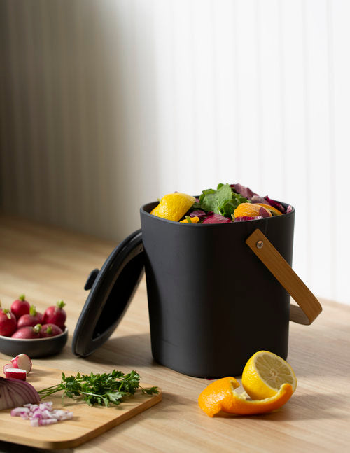 http://naturallycrated.com/cdn/shop/products/composter_graphite_500x.jpg?v=1580149457